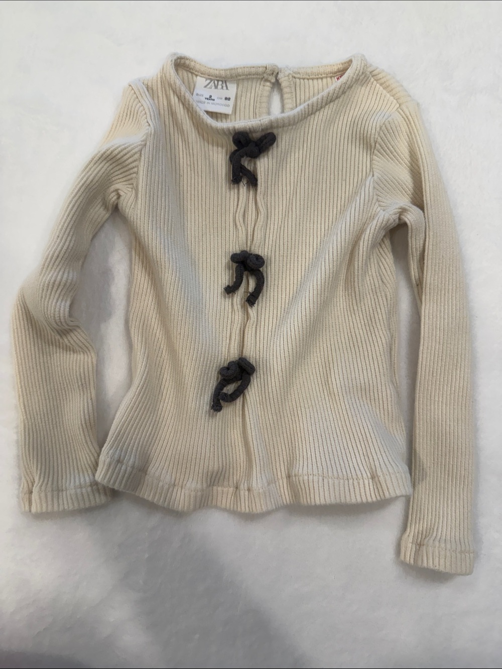 Zara Cream Ribbed Knit Top with Bow Front Details